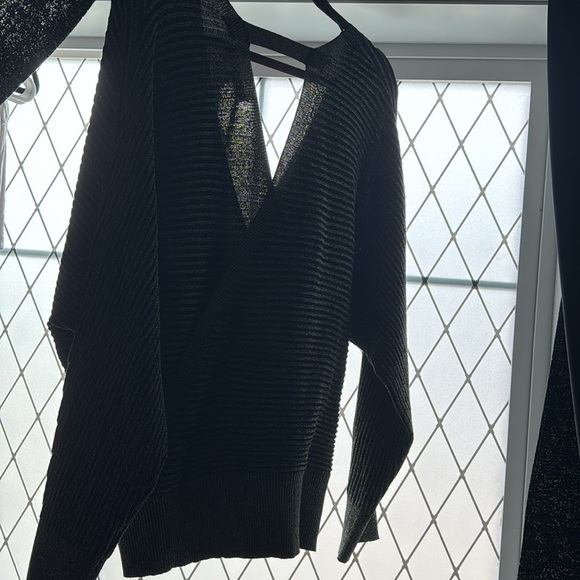 Cross cross light weight shimmery Madison + Hudson summer sweater XL - Picture 2 of 5